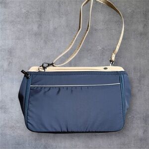 Littbag Handbag Organizer with Patented LED & Auto 60-sec Shutoff - NWOT